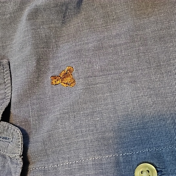 Gap size 2yrs, Soft Blue button down shirt.  In Excellent, like New ❤️ condition - Picture 4 of 8